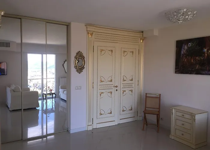 Soley Вилла Канны